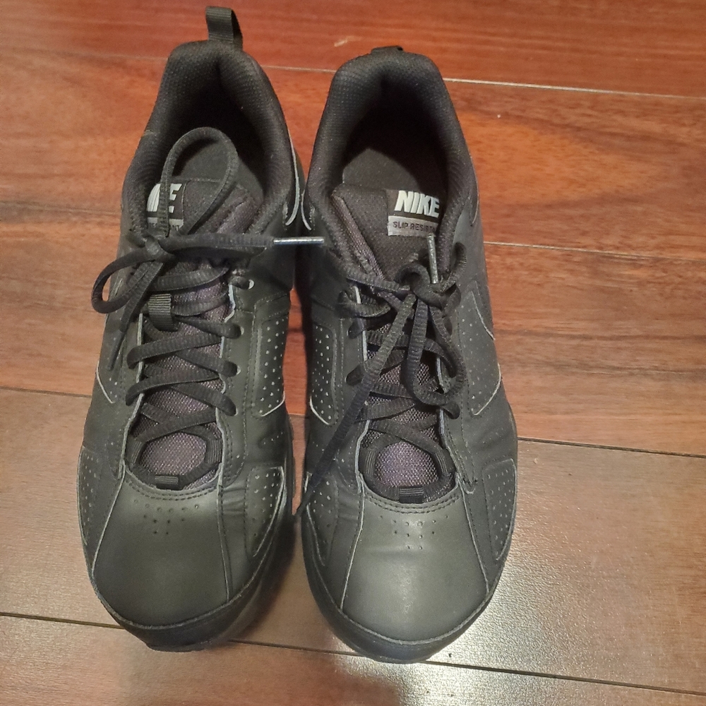 Nike Black Women's Athletic Shoes Size 10